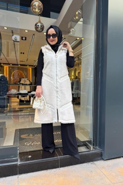 Şerit Detaylı Peluş Yelek Ekru