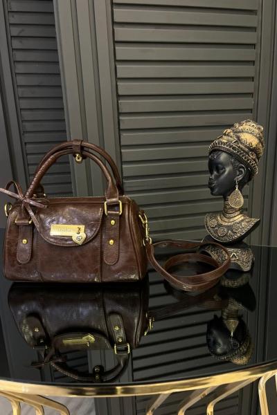 Gold Aksesuarlı Kurdele Detaylı Çanta Acıkahve