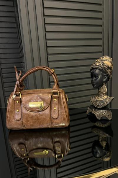 Gold Aksesuarlı Kurdele Detaylı Çanta Taba