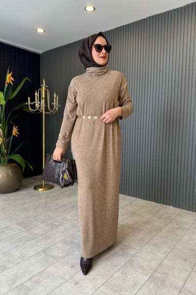 Balıkçı Yaka Kemer Aksesuarlı Triko Elbise Bej