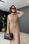 Balıkçı Yaka Kemer Aksesuarlı Triko Elbise Bej