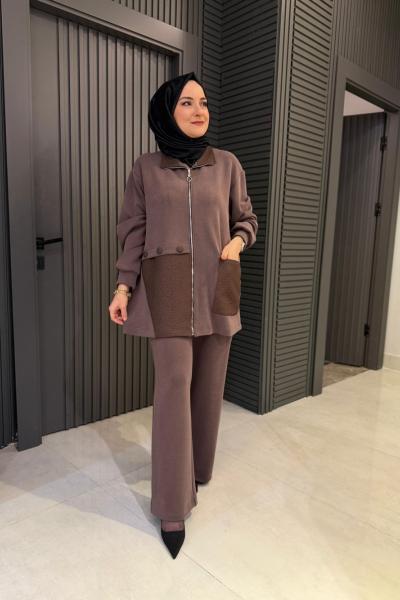Düğme ve Jakar Detaylı Pantolonlu Oysho Takım  Kahve
