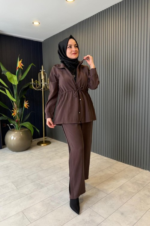 Bel Büzgü Detaylı Tensel Pantolon Takım Kahve