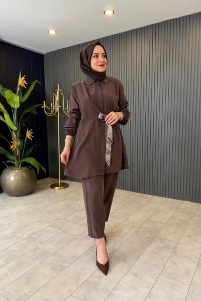 Fular Detaylı Tensel Pantolon Takım Kahverengi