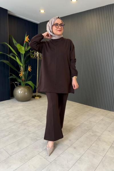 Broş Detaylı Rahat Pantolon Takım Kahve