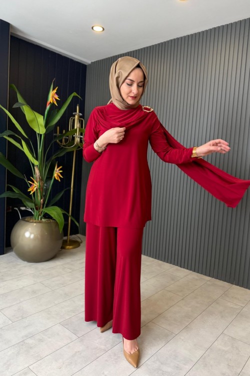 Yaka Aksesuar Detaylı Sandy Takım Bordo