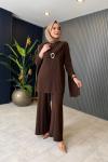 Yaka Aksesuar Detaylı Sandy Takım Kahve