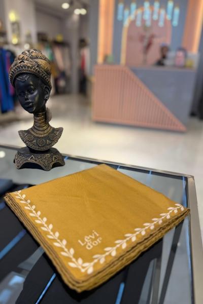 Kenar Yaprak Desenli Twill İpek Eşarp Hardal Sarısı