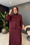 Broş Detaylı Plisoley Etekli Takım Bordo