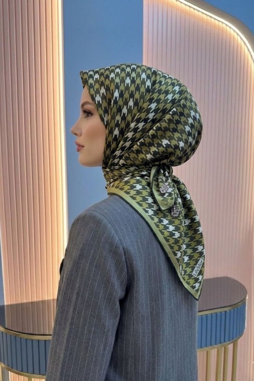 Kazayağı Desen Twill İpek Eşarp Yeşil