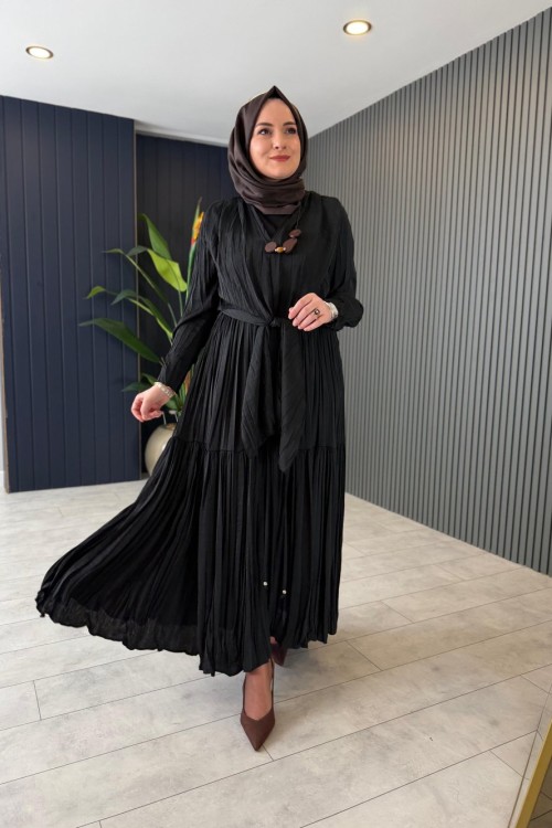 Aksesuar Detaylı Etekli Cupra Takım Siyah