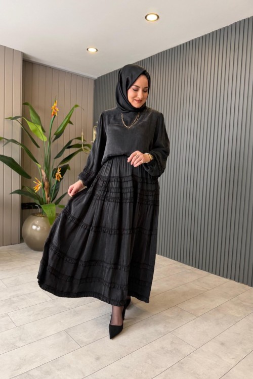 Emma İpek Kupra Etekli Takım  Siyah