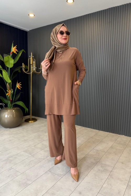 Tuniği Cep Detaylı Pantolonlu Takım Camel Camel