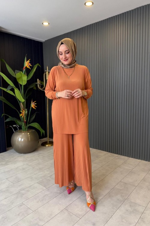 Piliseli Pantolonlu Takım Kavun İçi Kavun İçi