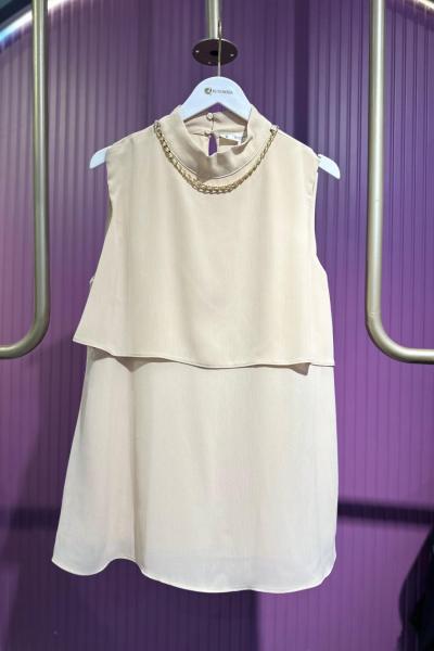 Zincir  Detaylı Bluz Bej