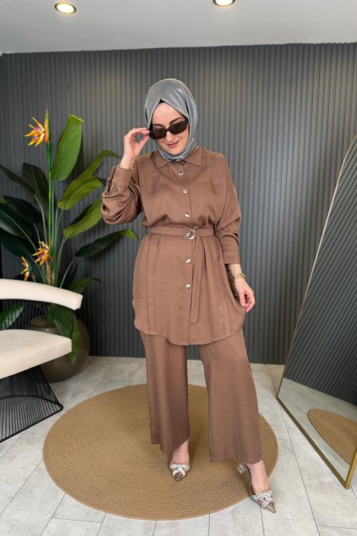 Gömleği Taşlı İthal Lina Takım Kahve