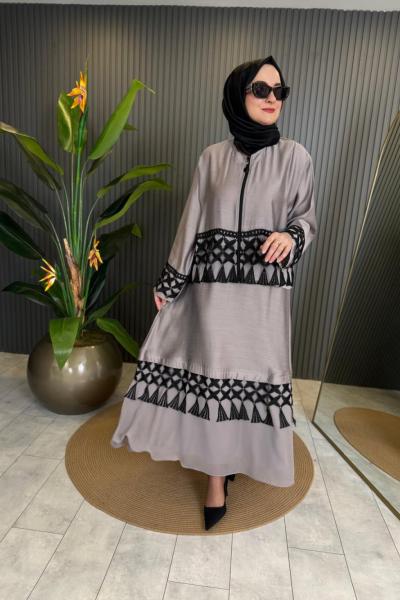Püskül Detaylı Takım Gri