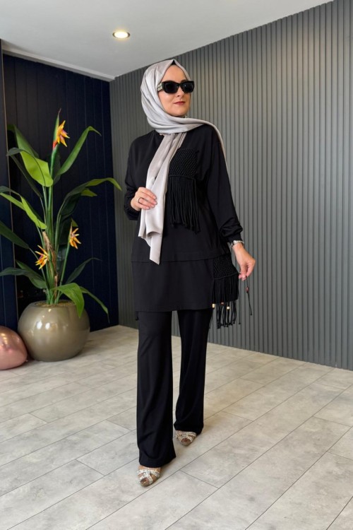 Püskül Detaylı Bambu Takım Siyah