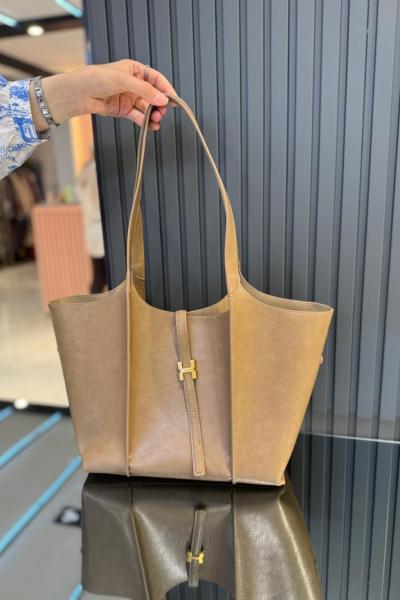 Levidor Deri Büyük Boy Çanta Camel