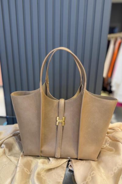 Levidor Deri Orta Boy Çanta Camel