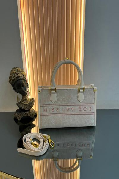 Nakış Detaylı El Çantası Pembe