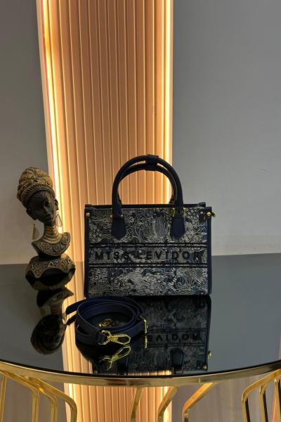 Nakış Detaylı  El Çantası Lacivert