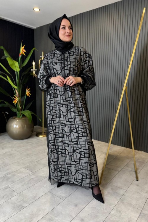 Tül Detaylı Baskılı Triko Elbise Siyah