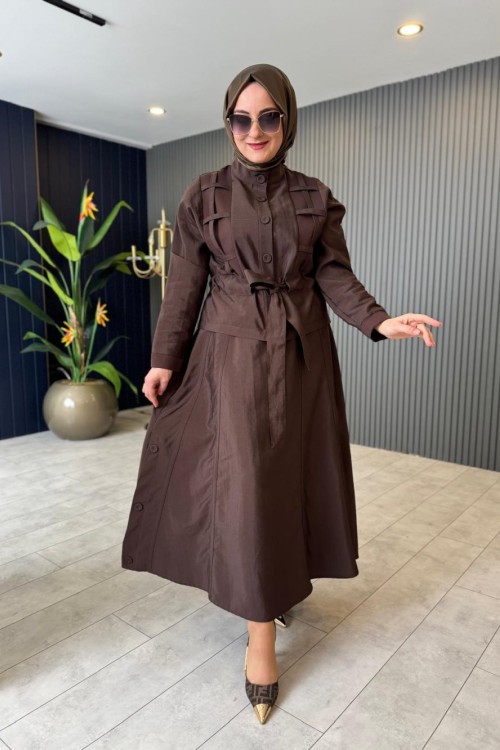 Ceketi Kafes Detaylı Eteğinin Yanları Düğmeli Takım Kahve