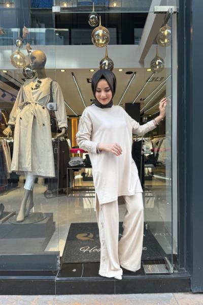 Kolu Tilda Detaylı Zincir Halka İşlemeli Kraşlı Takım Bej