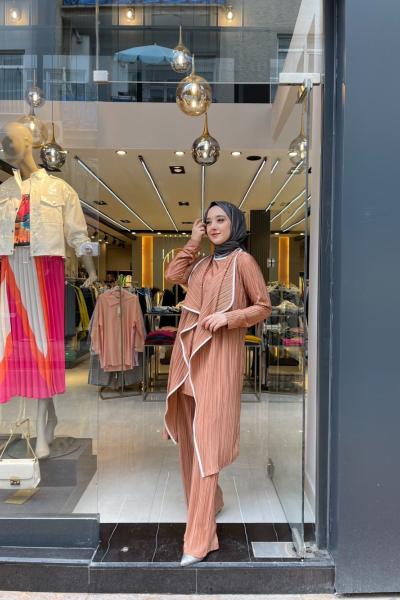 İnci Pantalonlu Takım Camel