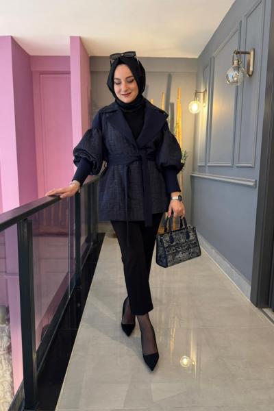 Omuzu Ve Kolu Ribana Detaylı Kısa Ceket Lacivert